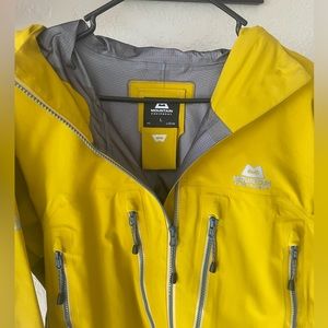 Mountain Equipment Changabang gortex pro ski/snowboard hard shell jacket
